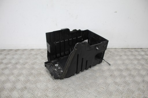 Grundlage Gehäuse AKUMULATORA EVOQUE II 2 L551