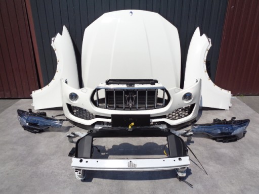 Ремень капота переднего бампера Maserati Levante