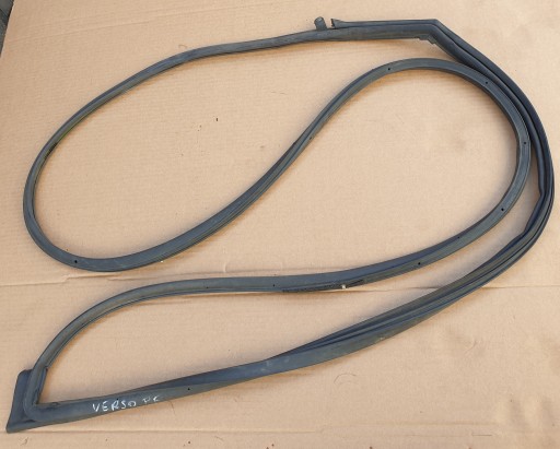 РЕЗИНОВЫЙ УПЛОТНИТЕЛЬ ДВЕРИ ПРАВЫЙ P TOYOTA COROLLA VERSO