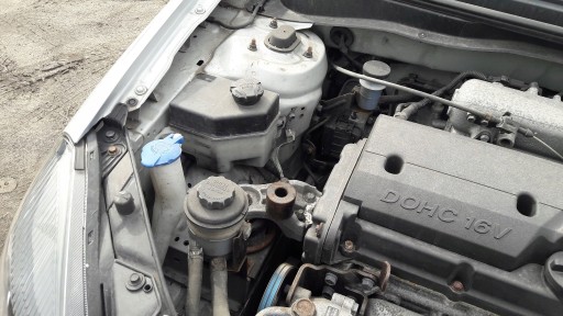 2005-11R - KIA RIO II БАЧОК ГИДРОУСИЛИТЕЛЯ 1,4 2005-11Р