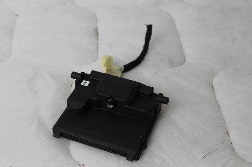 Фронтальна камера асистент зміни смуги руху радар ford fiesta mk8 h1bt-19h406-ce