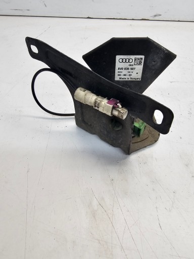 Amplificateur antenne TELEFONU AUDI A3 8V 8V0035507 8V0035526