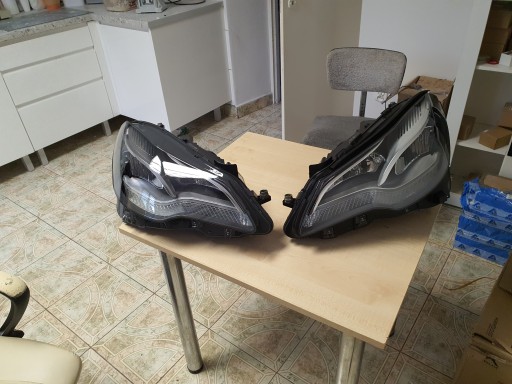 W207 lci світлодіодні фари