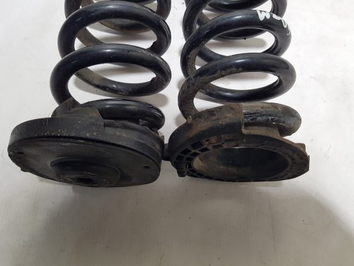springs rear part rear. KOMPLET MERCEDES W205 sedan PARA 2SZT KOMPLET