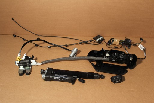 4N0827851C - Привод заслонки электрический люк Audi A8 D5 4N