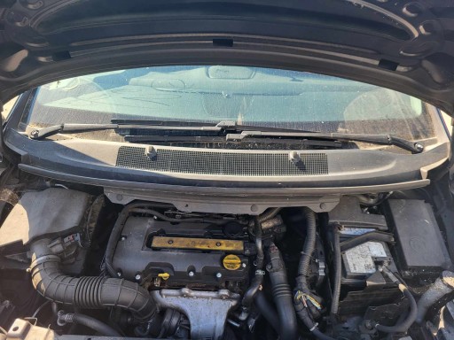 13422832 - OPEL ZAFIRA C КОМПЛЕКТАЦІЯ