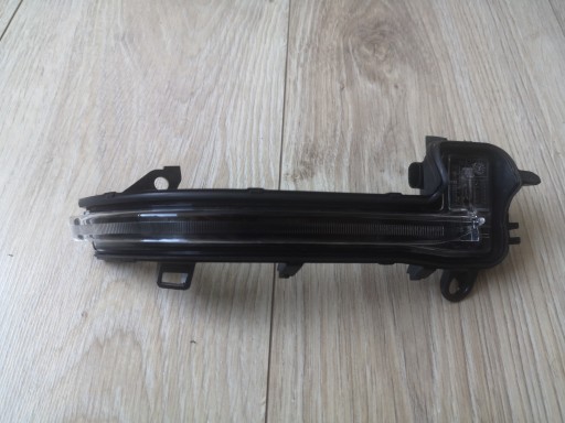 BMW X2 F39 Z4 G29 indicator mirrors left