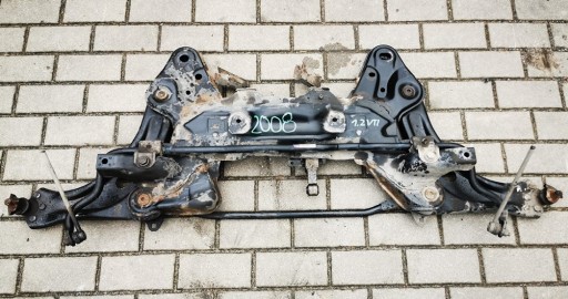 Peugeot 2008 ilift 1.2 vti 16-19 коляска передние салазки + разборка поперечных рычагов