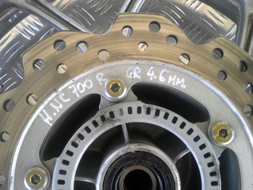 123453220 - HONDA NC 700 R тормозной диск задний задний