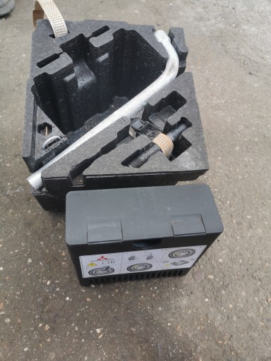 AUDI A2 комплект в колесо компресор ключ