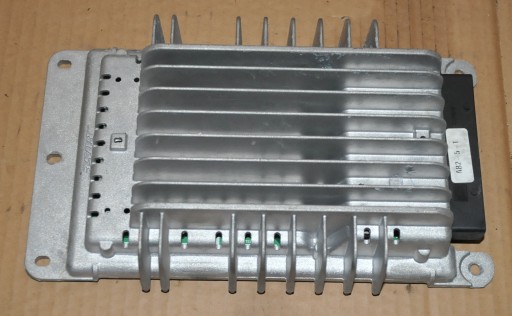8P4035223B - Усилитель AUDI BOSE AUDI A3 04-08