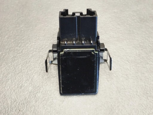 VW Amarok II датчик внутренней температуры ML3H19E907AB