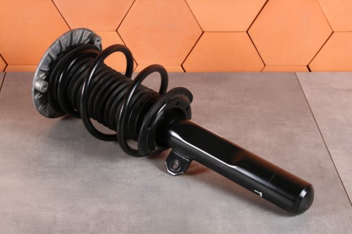MINI F57 LCI shock absorber right front front 2WD FWD 6899538 3928 km !!!