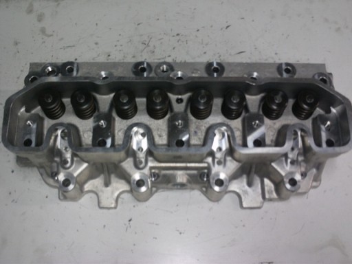 Головка двигателя Land Rover Ford 2.5 300 TDI НОВАЯ