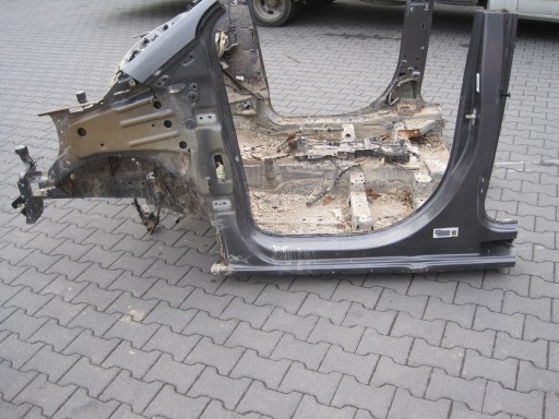 quarter left right front PEUGEOT RIFTER