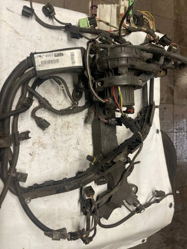 7571589 - BMW M3 2009 вторинний повітряний насос