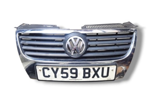 grille radiator Volkswagen Passat B6 2009 3C0853651AD