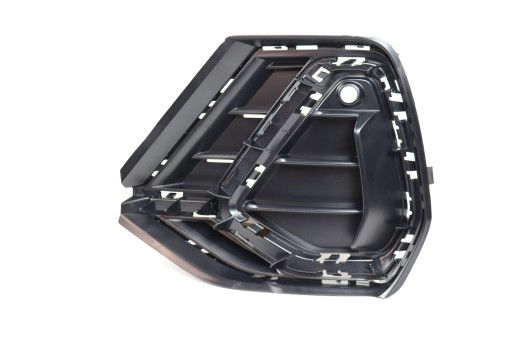 83A807681D9B9 - Решетка бампера передняя левая AUDI Q3 ASO оригинал