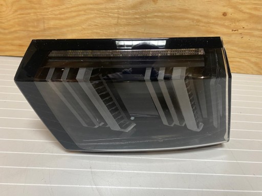 9836231480, - Ліхтар задній лівий в люк peugeot 3008 ii 2 gt лівий зад 9836231480