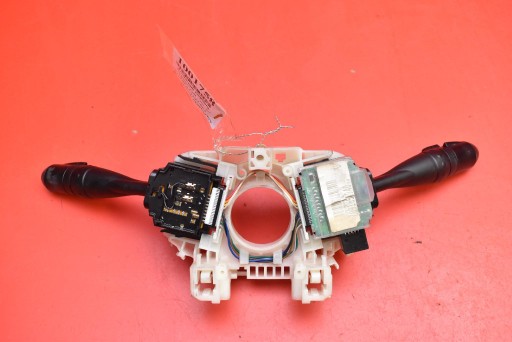 DEVIO LUCI TERGICRISTALLO TERGI PAJAK MR986420 MITSUBISHI COLT 6 VI Z30 5D HB 02-09