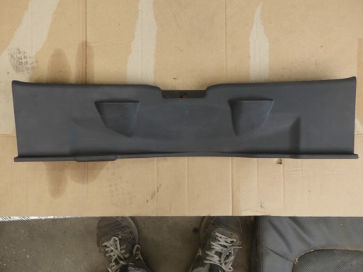 TOYOTA YARIS IV НАКЛАДКА ПОРОГА БАГАЖНИКА 84716K0020