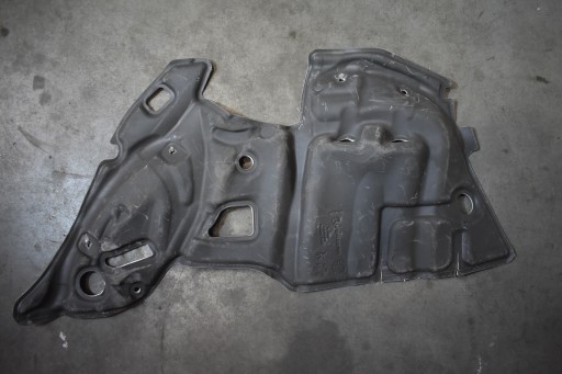 IDEALNE soundproofing right MERCEDES CLA W118 1