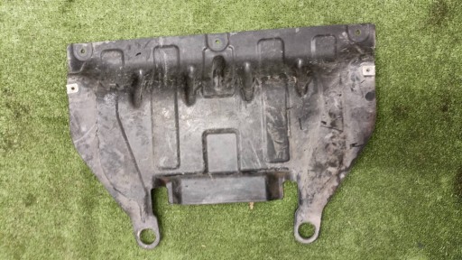 BMW F20 F21 F22 F30 F31 F32 F33 F34 F36 cover cover of the engine lower 6850067