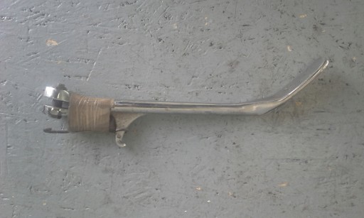 123455435 - HONDA SHADOW VT 600 бічна ніжка кущоріз