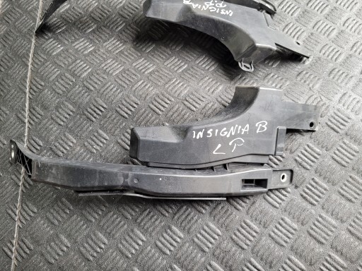 holder rear light holder console of a bumper left 13491381 OPEL INSIGNIA B