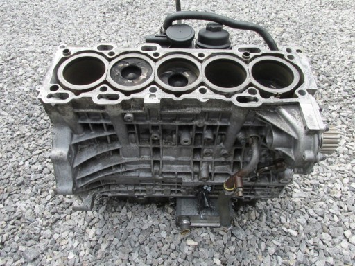 D5244T - Нижний блок двигателя volvo s60 s80 v70 2.4 d5