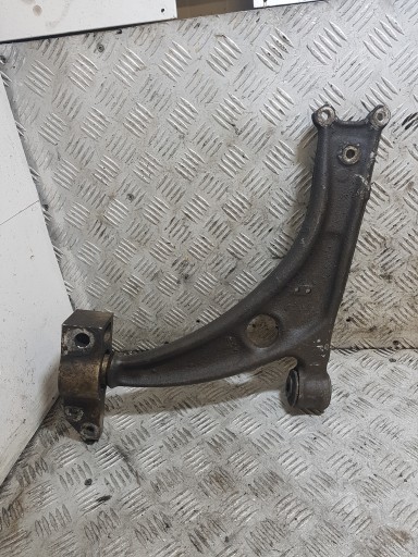 arm right front VOLKSWAGEN PASSAT B6