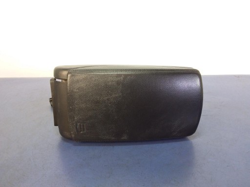 AUDI A6 C6 подлокотник 4F0864114