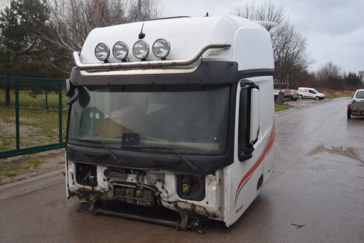 КАБИНА MERCEDES ACTROS MP4 GIGA SPACE