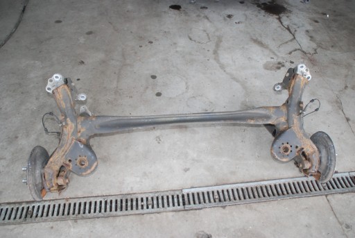 Задняя балка подвески opel astra v k hb 15-