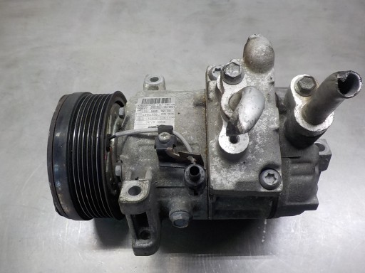 SUZUKI GRAND VITARA 1.9 DDIS ORG compressor pump of the air conditioning 95201-67JA0