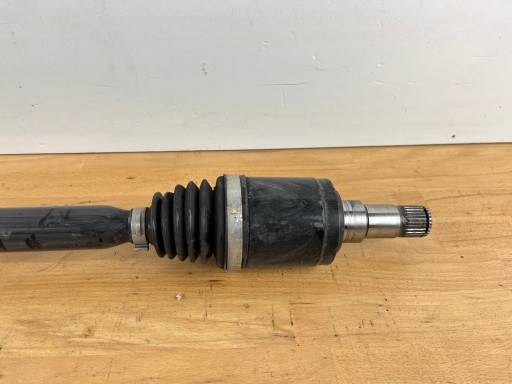 semi-axis right rear LAND ROVER EVOQUE II JAGUAR E-PACE 2.0D K8D2-4K138-AB