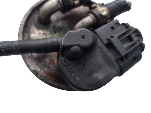 poklopač filtera goriva MERCEDES W204 2.2 CDI A6510901652