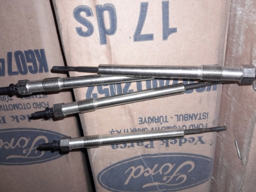 BK3Q6M090AB BK3Q-6M090-AB - Свічка розжарювання форд транзит 2.2 євро 5 оригінал