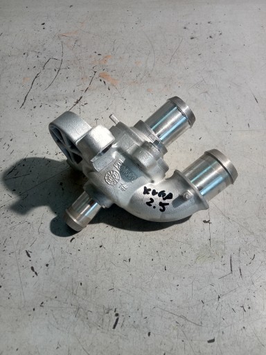 LX6E-8K528-AB - FORD KUGA MK3 2.5 FHEV LX6E-AB КОРПУС ТЕРМОСТАТА