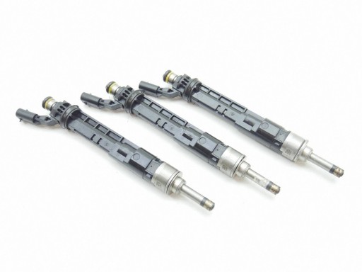 Iniettore Iniettore carburante MERCEDES A W177 CLA W118 1.3 CGI A2820701000