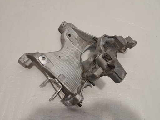 AUDI A4 B9 LIFT holder sususpension engine mount 8W0399296E