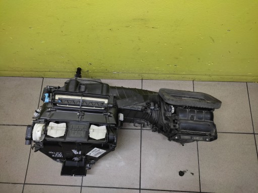 SEAT LEON II ohřívač obal 1K1820308
