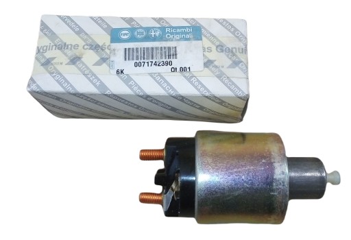 Оригинальный соленоид стартера fiat 71742390
