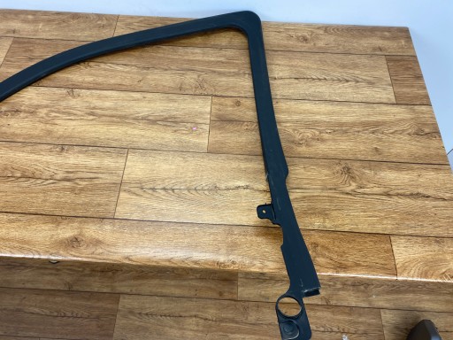 moulding windows door przednich prawych Dodge Ram 1500 2019+ USA