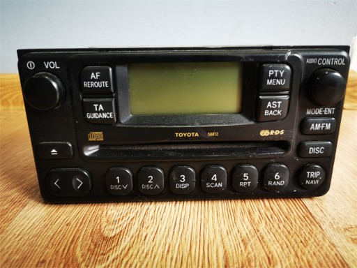 TOYOTA RAV-4 II 00-06 ОРИГИНАЛЬНЫЙ CD РАДИО