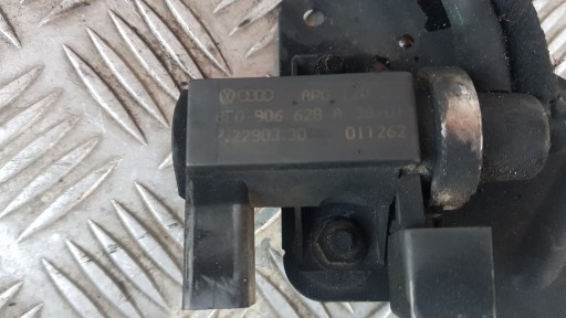 AUDI A4 B6 1.9 TDI Sensor Druck 8E0906628A