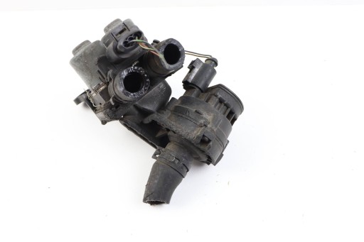 AUDI A6 C6 Électrovanne Climatisateur air conditionné Bloc de chauffage complet Pompe eau moteur auxiliaire 4F1959617A