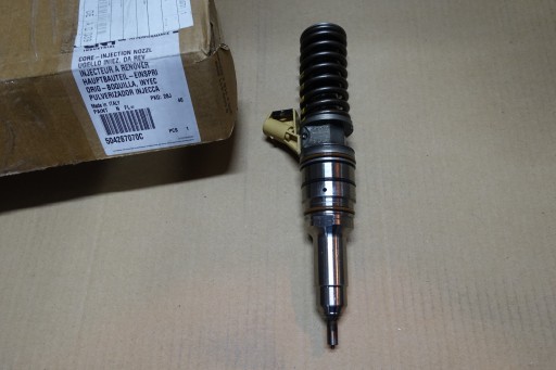 504287070C - НАСОС-ФОРСУНКА IVECO STRALIS TRAKKER 504132378