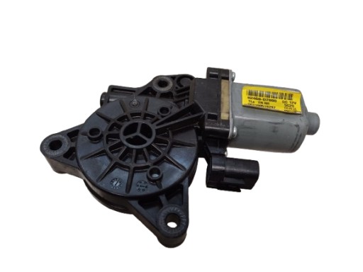 3 15- - Hyundai tucson iii 15 — электродвигатель стеклоподъёмника правый передний 82460-d7000