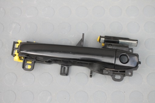 Ручка двери левая передняя KEYLESS AVENSIS T27 09-